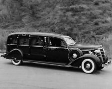 1935  CHRYSLER DeLuxe Airstream FUNERAL COACH Photo  (178-H) picture