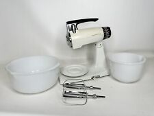 Vintage Sunbeam Mixmaster Stand Mixer 175W 12 Speed 2 Bowls 2 Beaters picture