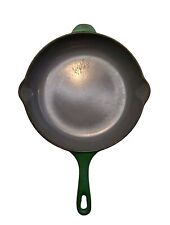 Le Creuset France 9” Double Spout Cast Iron Pan Skillet #23 Emerald Green  picture