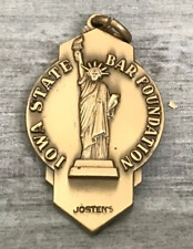 Iowa State Bar Association Foundation American Citizenship Award Medal Pendant picture