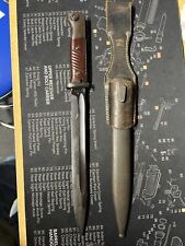 WORLD WAR 2 GERMAN K98 MATCHING BAYONET W/ SCABBARD AND FROG COF 44 /4079 W picture