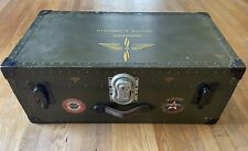 Vintage WWII Army Air Forces Military Foot Locker & Tray With Hand Painting NICE picture