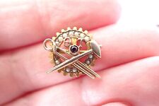 Vintage 1949 Theta Tau 10K Gold Engineering Fraternity Pin Seed Pearls & Garnet picture