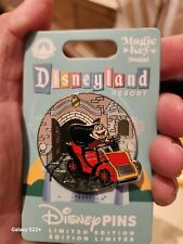 Disneyland quarterly magic Key exclusive mr. toad pin  picture