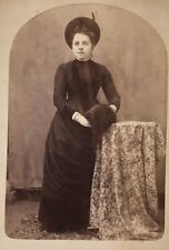 Antique 1880’s Young Lady Cute & Elegant CABINET CARD PHOTO Fur Muffler picture