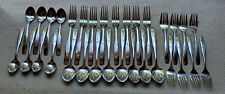 Towle Supreme Cutlery Stainless Japan Betsy Ross Service for 8 32 piece set picture
