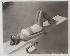 Rita Hayworth (1950s) ❤ Stunning Leggy Cheesecake Beauty Vintage Photo K 396 picture