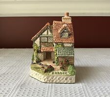 Vintage David Winter Cottages “Gardener’s Cottage” 1995 Figurine picture