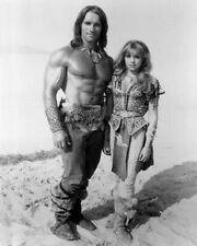 Conan The Destroyer Arnold Schwarzenegger Olivia D'Abo stand together 4x6 photo picture