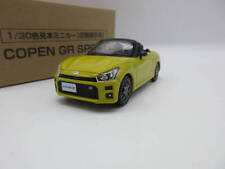 1/30 Toyotacopen Gr Sport Novelty Color Sample Mini Car Jaune Yellow picture