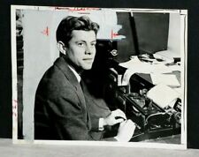 RARE  1940 John F. Kennedy, Harvard Student Publishes Thesis, Vintage 1 Photo picture