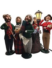 Vintage Byers Choice Christmas Carolers Lot of 5 Figurines with Lamp Post. Nice picture