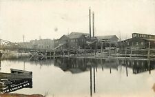Postcard RPPC c1910 New London Wisconsin Lumber Sawmill occupation WI24-2252 picture