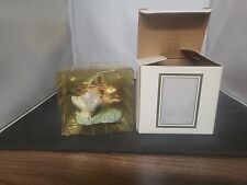 NEW Avon Carousel Wonderland Miniatures Collection- Flowers for a Kiss  VTG 1993 picture