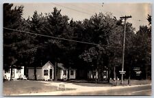 Postcard Tripp's Cabins, Ocean Park Road, Saco, Maine Sample RPPC C43 picture