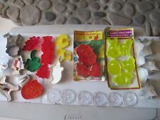 Lot of 32 pcs. - Vintage Cookie Cutters picture