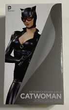 DC Collectibles Catwoman Numbered Ltd Ed Hand-Sculpted Statue 4034/5200 picture