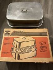 Vintage Mirro Masterbilt Covered Roaster with Rack M-7495 with Box picture
