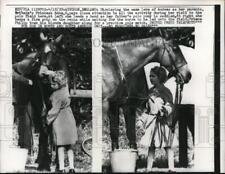 1957 Press Photo Princess Anne at polo fields with her father, Prince Philip picture