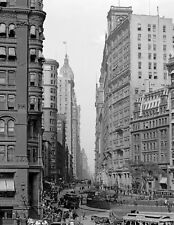 1910's The Canyon of Lower Broadway, New York City Old Photo 8.5