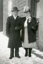 BC224 Vtg Photo JUST MARRIED, BRIDE AND GROOM, WEDDING, FEATHER c Early 1900's picture