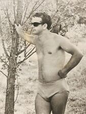 1970s Shirtless Handsome Guy Trunks Bulge Beach Man Gay int Vintage Photo picture