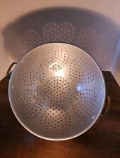 Vintage 10.5 Inch Heart  Aluminum Metal Strainer Colander Footed Large Size picture