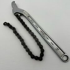 Vintage Diamond Tool & Horseshoe Co. Chain Wrench CW12 DIAMALLOY Very Nice Shape picture
