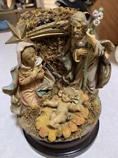 VINTAGE NATIVITY SCENE MUSIC BOX  SILENT NIGHT STYLE 1616 , made in ITALY. picture