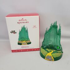 2016 Hallmark Keepsake Ornament Emerald City The Wizard of Oz B14 picture