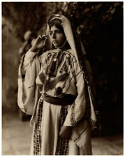 A Ramallah woman in Thobe and Sfadeh vintage print, cardboard size: 36.5 x 2 picture