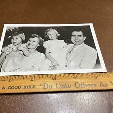 RPPC RICHARD NIXON AND FAMILY, PERSONAL NOTE  SIGNED ON BACK OF POSTCARD 1952 picture