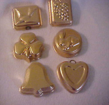6 Vintage Jello molds, copper with  wall hangers, heart, clover, grapes, bunny picture