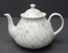 Wedgwood Campion White/Floral Swirl Scalloped Bone China 5 Cup Teapot England picture