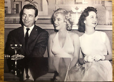 Marilyn Monroe Yves Montand & Dorothy Kilgallen photo rare candid 6x8 photo picture