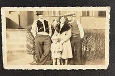 FOUND VINTAGE PHOTO PICTURE Family Posing For A Snapshot picture