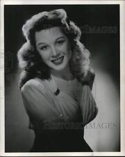 1952 Press Photo Actress Gloria Blondell in 