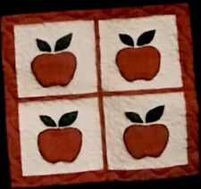 APPLE TIME 18 1/2” X 18 1/2” Wall Wallhanging Quilt Pattern Simply Pretty picture