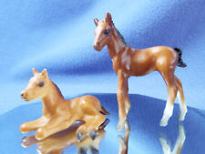 Breyer Stablemate VINTAGE 1975-76; Bay Thoroughbred Lying & Standing Foals picture