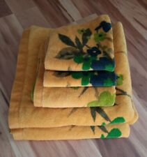 Vintage 70's Springmaid Set Floral on Gold Towel Set ~Bath Hand Towel Washcloths picture