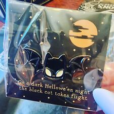 2022 Gideon's Bakehouse Rare Limited Edition Winged Cat Blackout Edition Pin picture