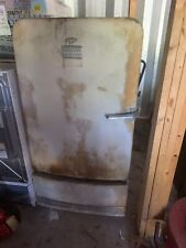 Vintage Frigidaire Refrigerator 1940s-50s Made by GM. Works Perfect picture
