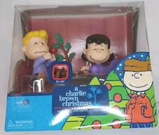 Peanuts Forever Fun  Schroeder and Lucy Christmas Figures Set picture