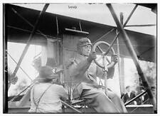 James J. Ward,Curtiss Pusher Biplane,Governor's Island,New York,September 1911 picture
