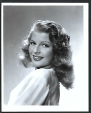 ICONIC Rita Hayworth looks over her shoulder VINTAGE ORIGINAL PHOTO picture