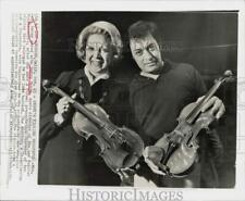 Press Photo Mrs. Jack Benny gives violins to Zubin Mehta at Los Angeles picture
