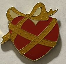 Mary Engelbreit Pin Brooch Heart. Excellent Condition picture