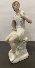 Vintage 1974 Retired LLadro 10.5 in Tennis Player ***NO BOX***w/Chip picture