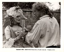 Peter Firth + Ann-Margret in Joseph Andrews (1976) ❤ Photo K 456 picture