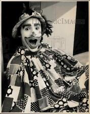 1975 Press Photo Rick Burton as Rodney the Clown in Springfield, Massachusetts picture